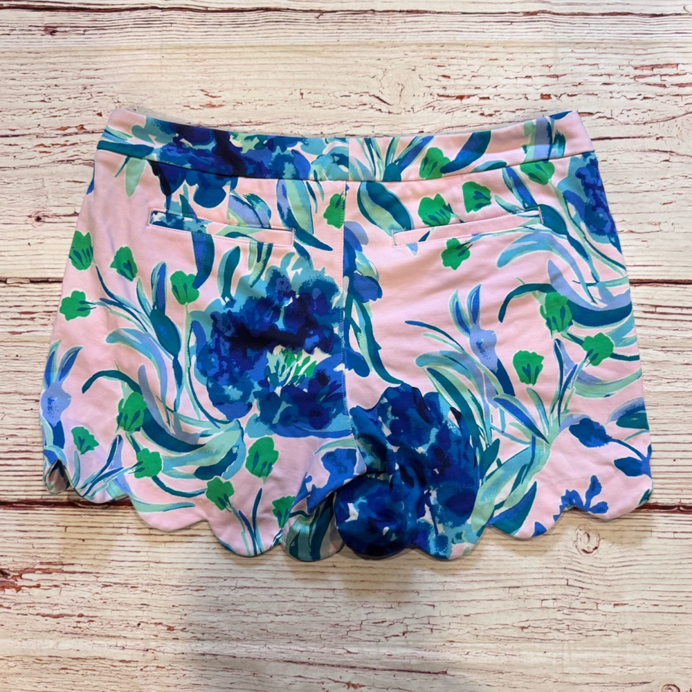 Lilly Pulitzer Pink Blue Green Floral Scallop Hem Shorts - Picture 6 of 7